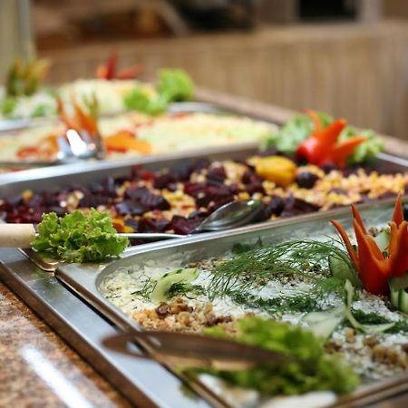 סבטי ולאס Saint George Palace Hotel מראה חיצוני תמונה