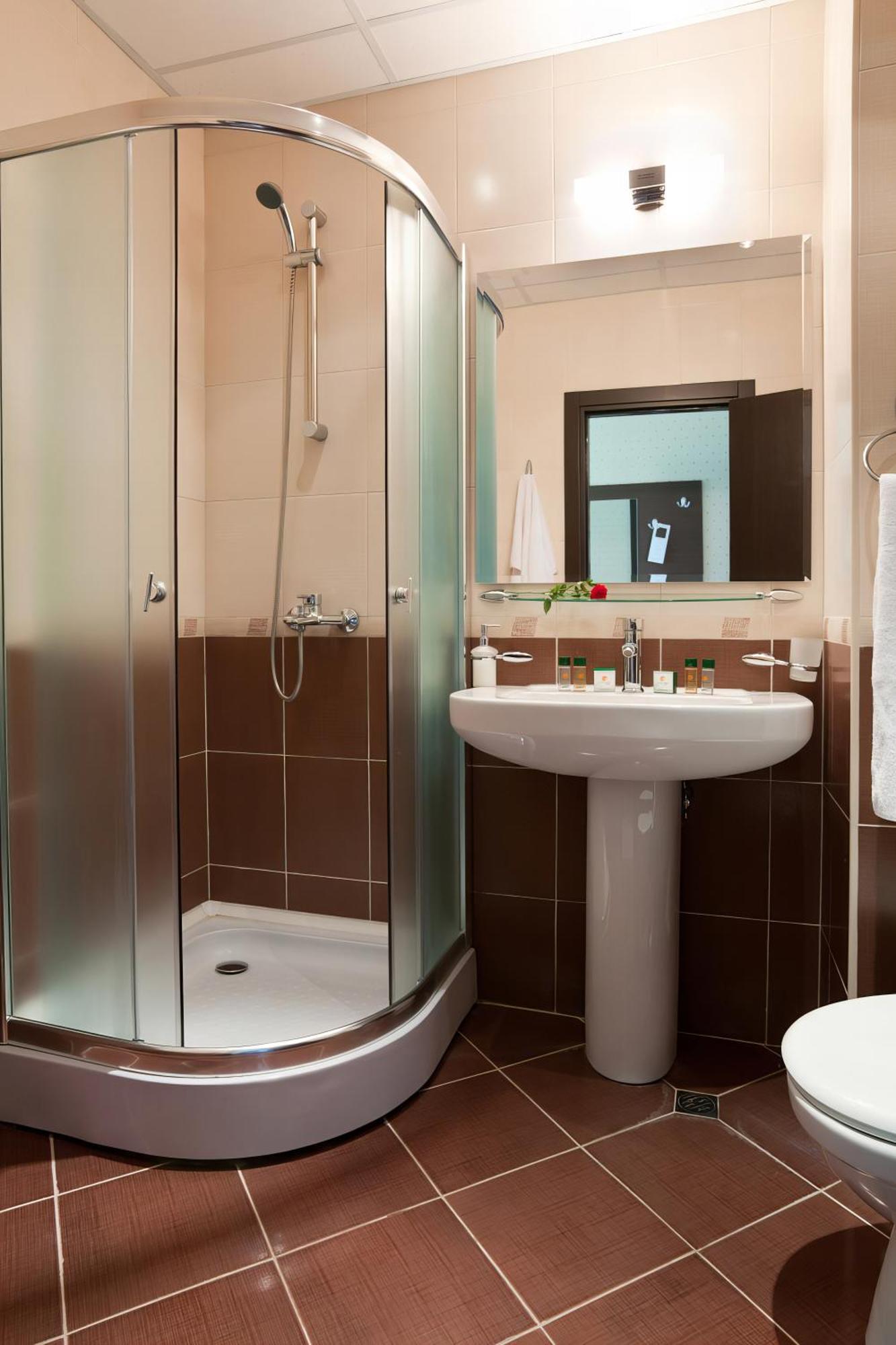 סבטי ולאס Saint George Palace Hotel מראה חיצוני תמונה